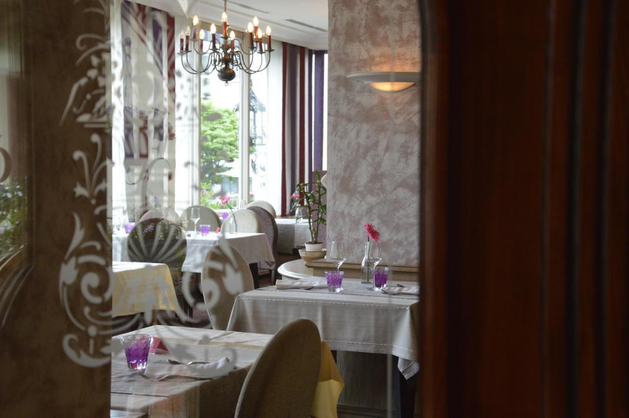 Hotel Restaurant Le Bristol Niederbronn-les-Bains Exterior photo